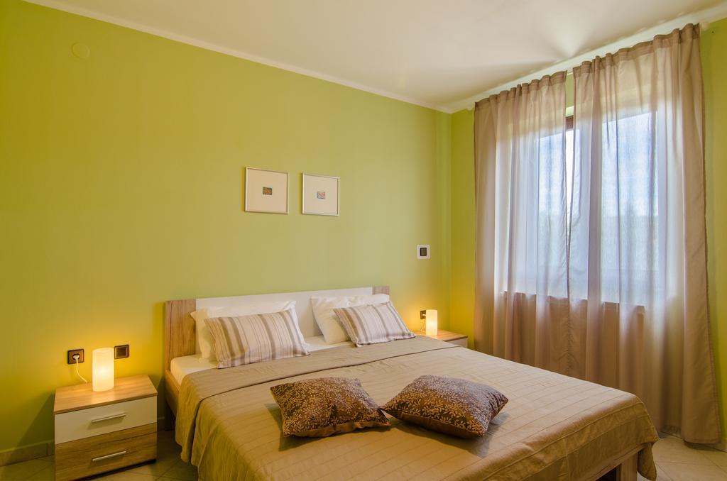 Apartments Karlo & Ivona Labin  Rom bilde